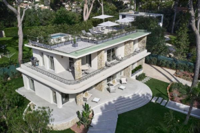 A11 - Villa Cap Antibes Sea View 5 BDR - AC, Rooftop Pool & Parking